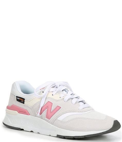 new balance womens lifestyle sneakers